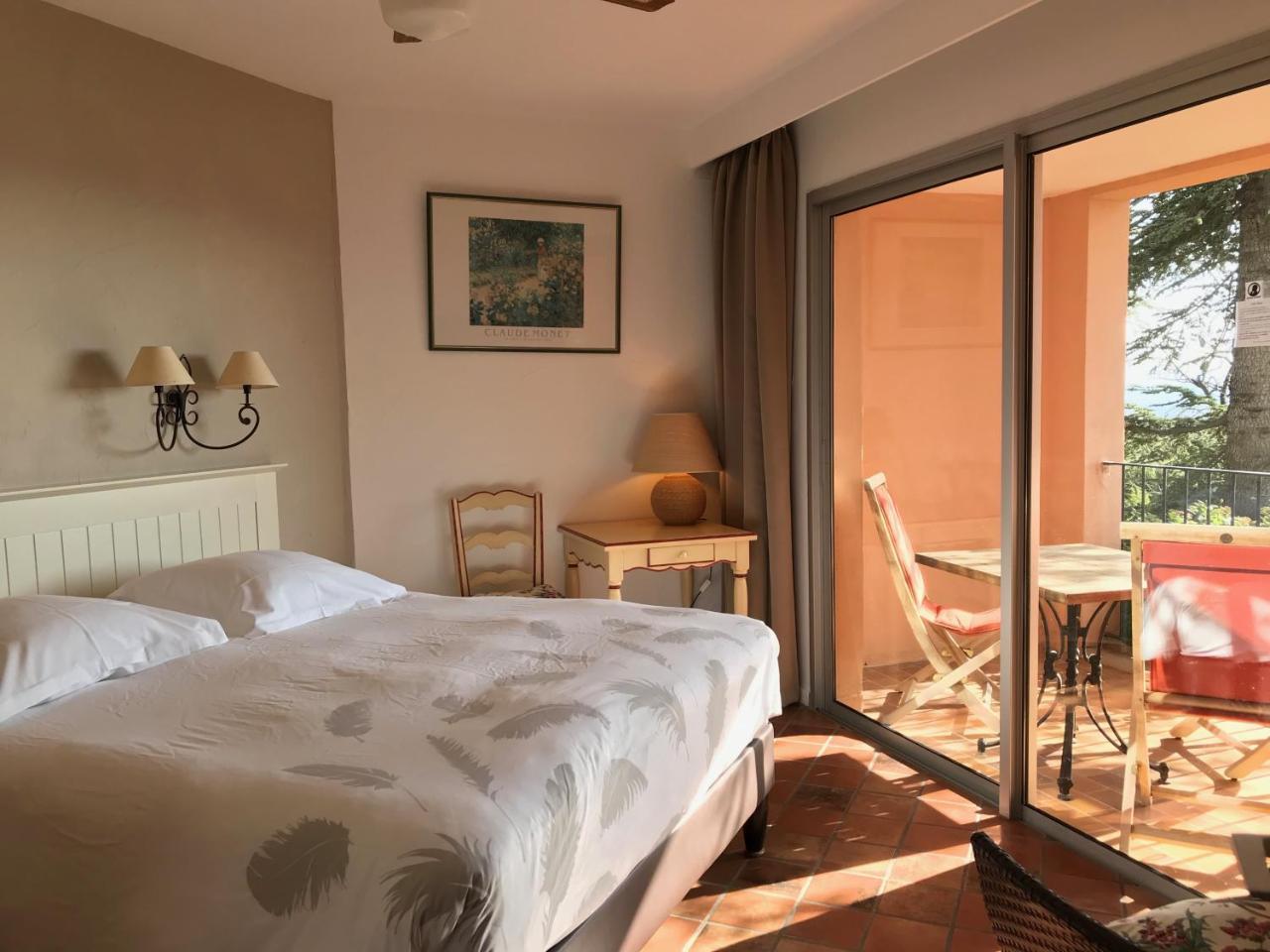 Hotel Bellerive Rasteau Esterno foto